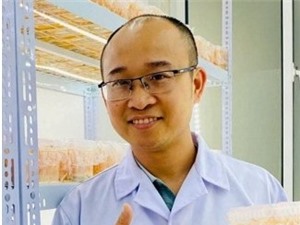 Đông trùng hạ thảo nuôi trên côn trùng ăn được cho hiệu quả sinh học vượt trội 